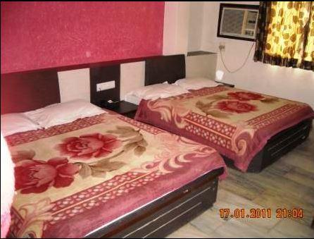 Hotel Asopalav Ambaji Екстериор снимка