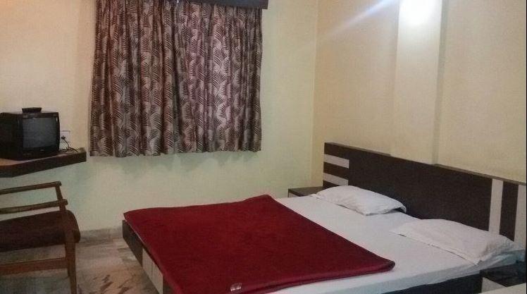 Hotel Asopalav Ambaji Екстериор снимка