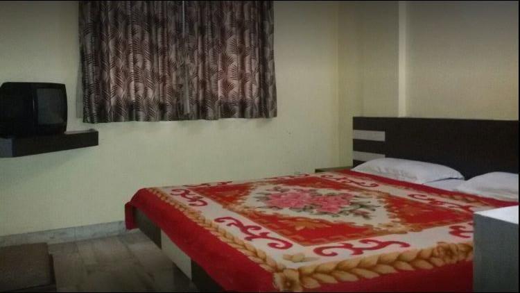 Hotel Asopalav Ambaji Екстериор снимка
